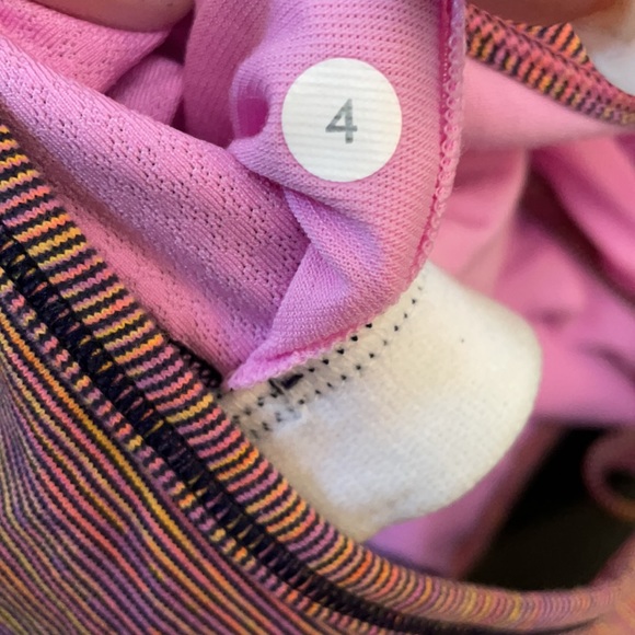 Lululemon Tuck me in Vintage Pink Bra Tank Combo - Picture 4 of 7